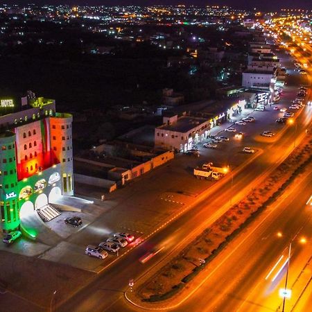 عبري كاسل هوتيل Buitenkant foto